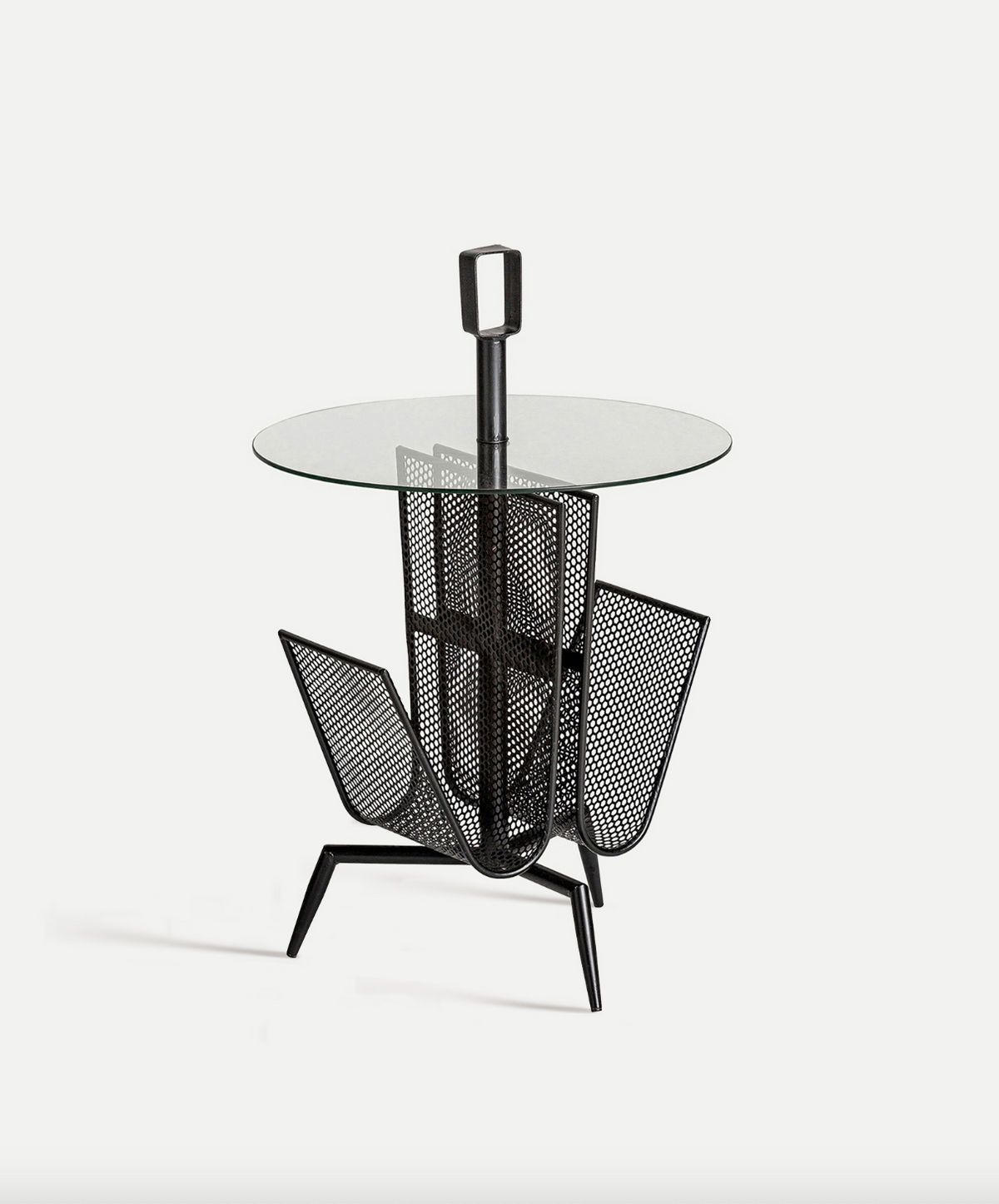 IMAGEN MESA AUXILIAR CON REVISTERO FUSSEN