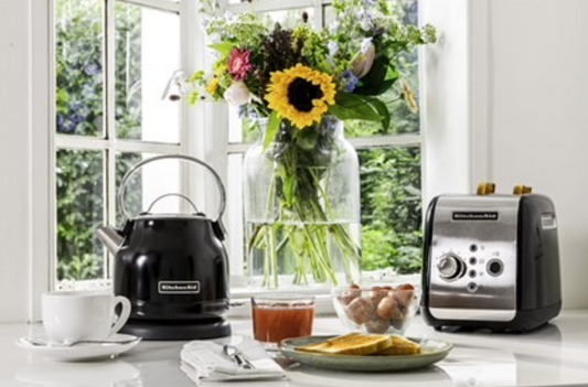 KitchenAid: historia, colores y por qué es el electrodoméstico retro más icónico