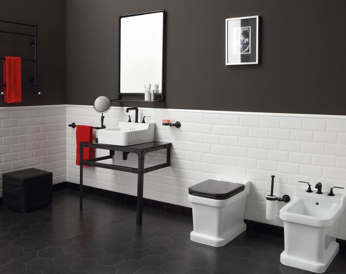 ambientación baño Industrialis sobre base metálica