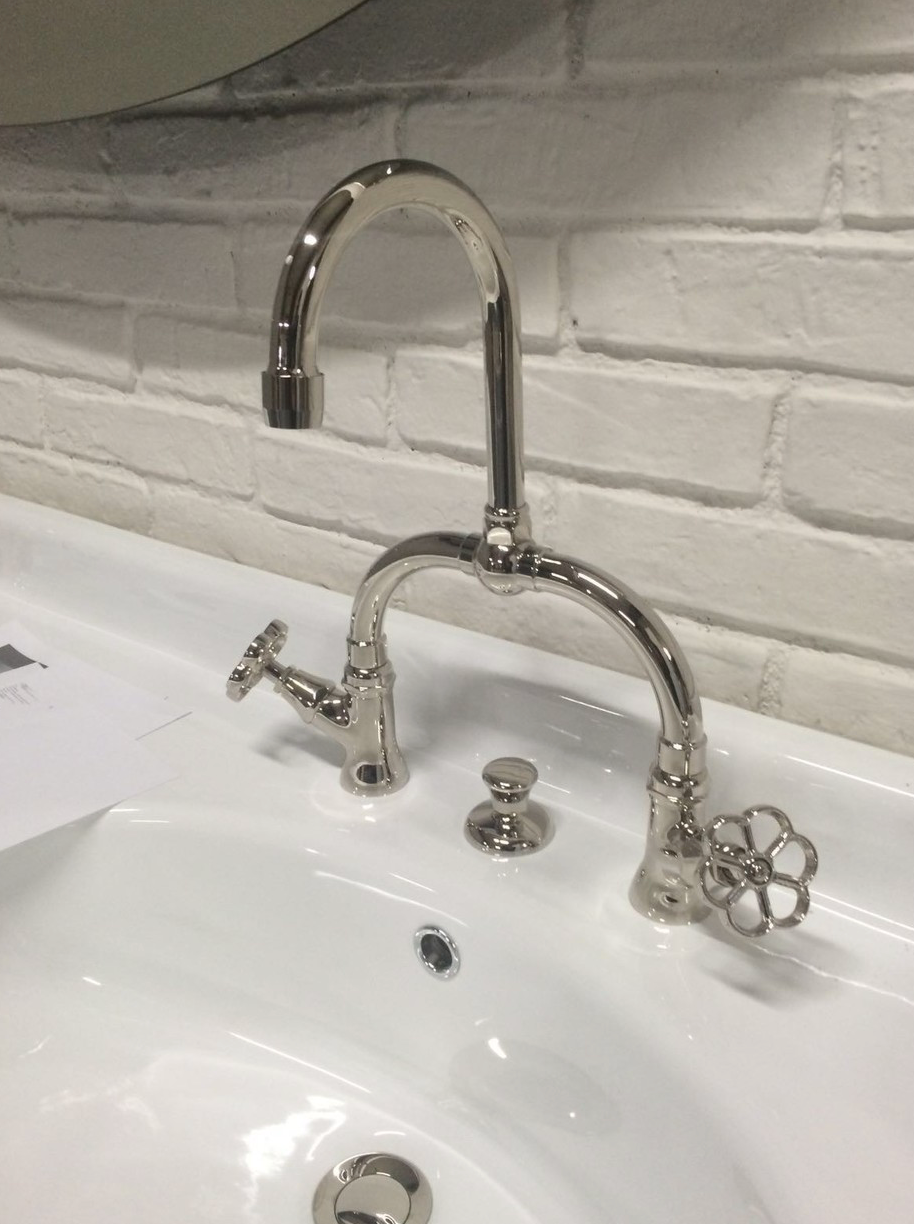 imagen grifería lavabo puente alto cromo