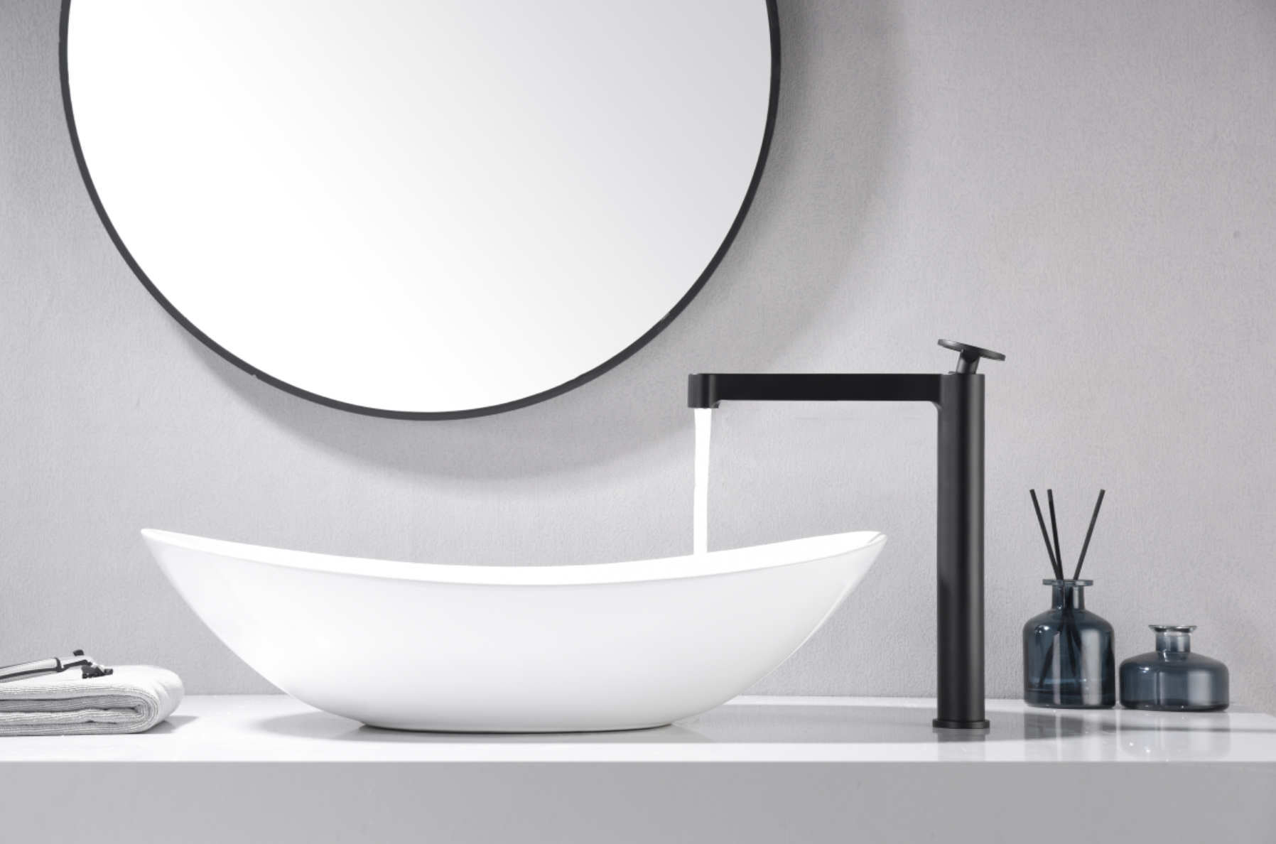 imagen grifo lavabo caño alto Olimpo en negro mate