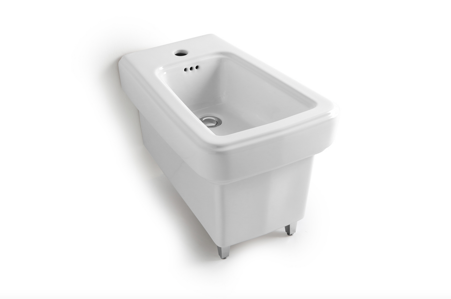 imagen bidet suspendido So Fifties con patas cromo