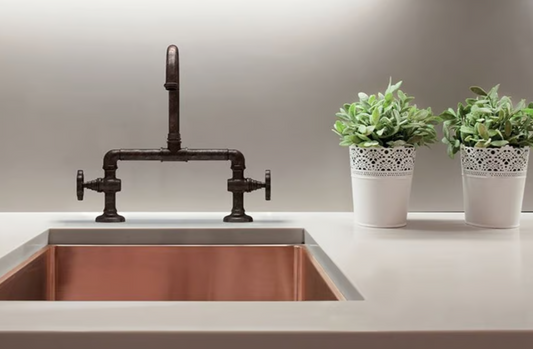ambientación  cocina con grifería RK09 estilo Industrial en Corten