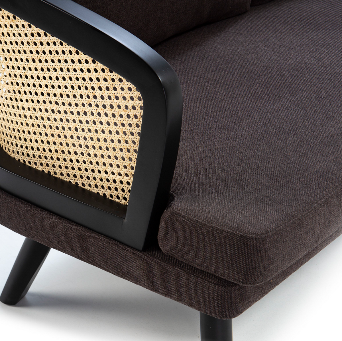 Sillón Vintage de Ratán Natural y Madera Negra con Brazos | Thai Natura