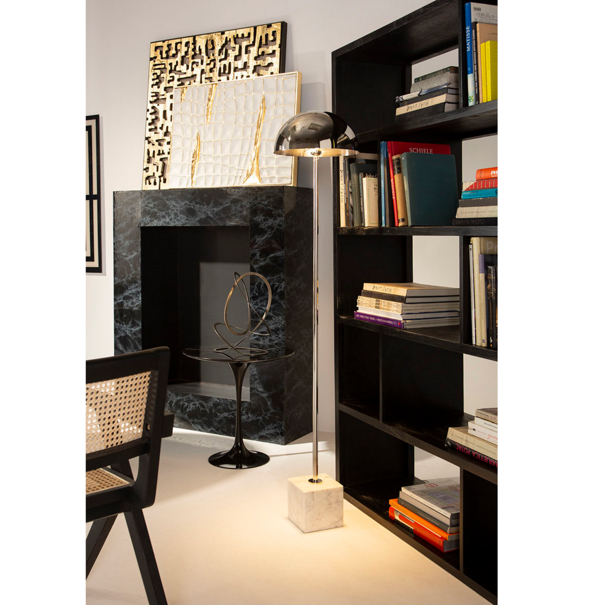 Mesa Auxiliar Redonda Estilo Tulip Mármol Negro | Ø50 x 50 cm