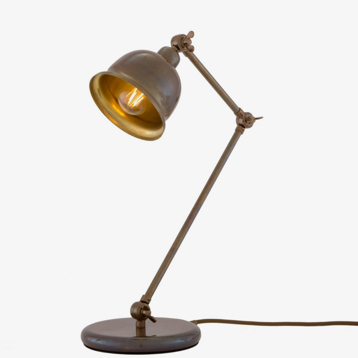 Lámpara de mesa articulada Dale de latón estilo vintage – Mullan Lighting