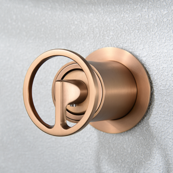 detalle grifería lavabo empotrada Olimpo Oro Rosa