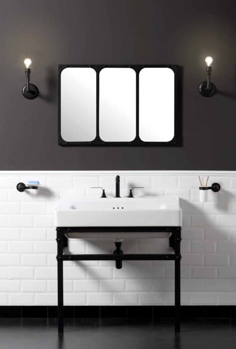 ambientación baño con espejo Industrialis rectangular grande