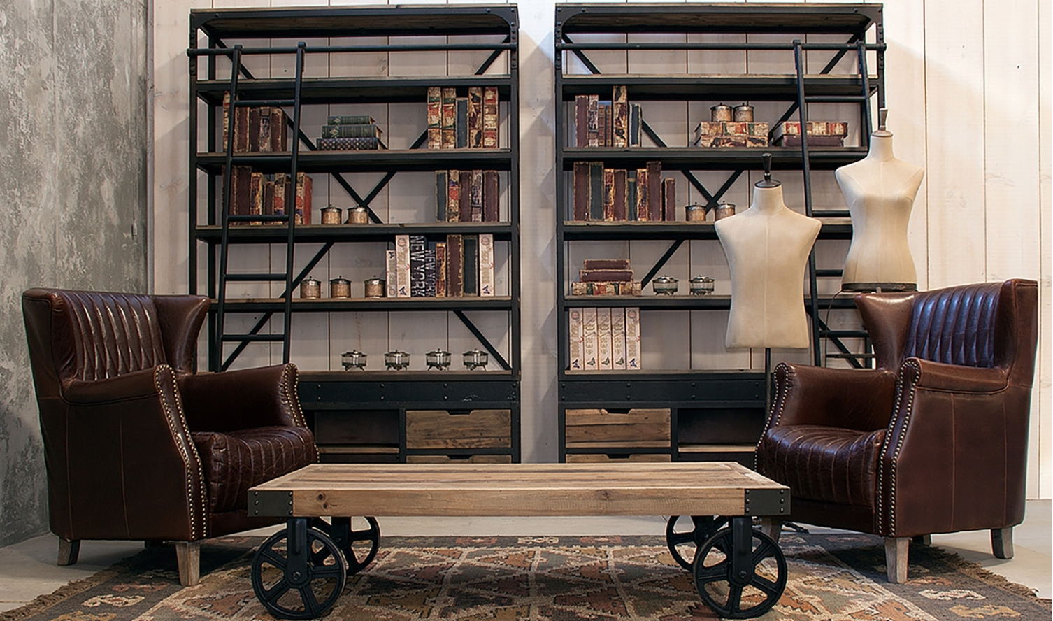 Estantería y librería de estilo industrial con madera y hierro a