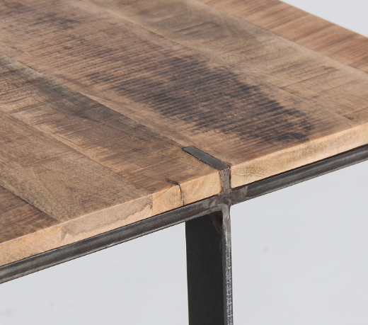 detalle tablero madera mesa auxiliar Gaffney