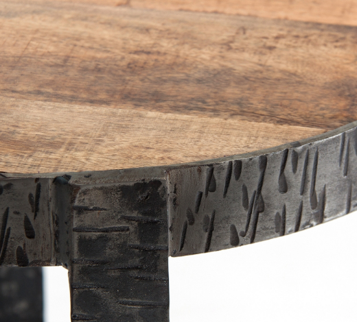 detalle tablero madera mesa auxiliar redonda Gaffney