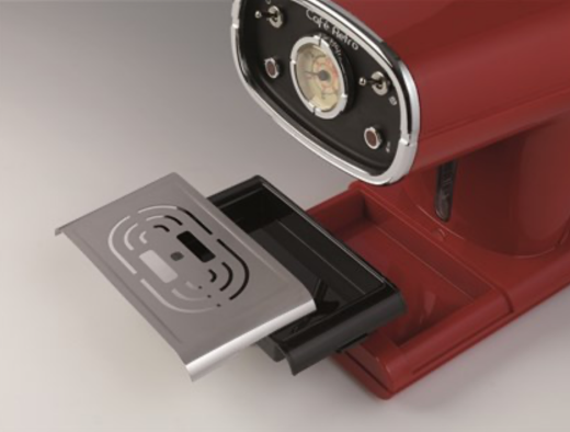 detalle cafetera Ariete Retro roja