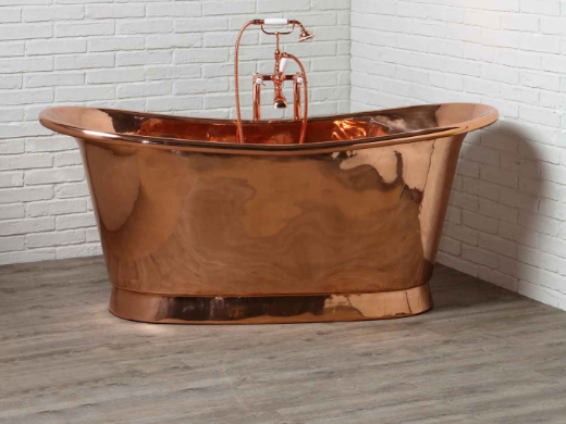 ambientación baño con grifería bañera pié RV111 en cobre