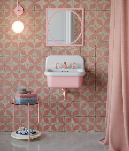 ambientación con lavabo True Colors Lite pequeño rosa