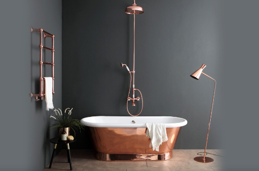 ambientación baño con bañera cobre Elegance acabado cobre ext y esmaltado interior