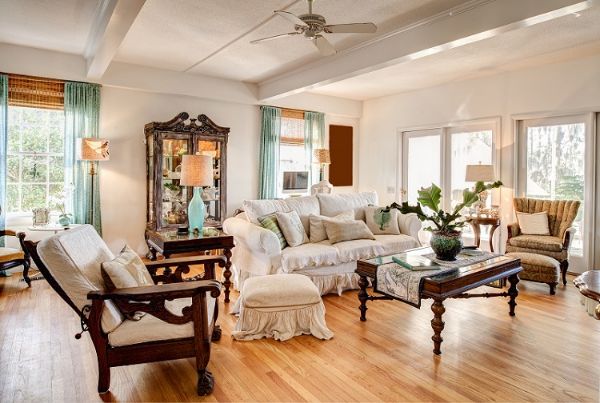 Salón estilo colonial