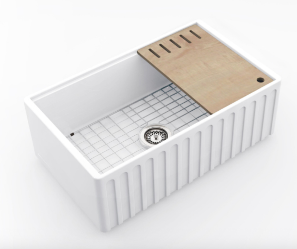 imagen fregadero cerámica Louis I le Grand con rejilla y tabla de cortar estilo vintage