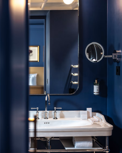 ambientación con lavabo doble Apolo estilo Vintage